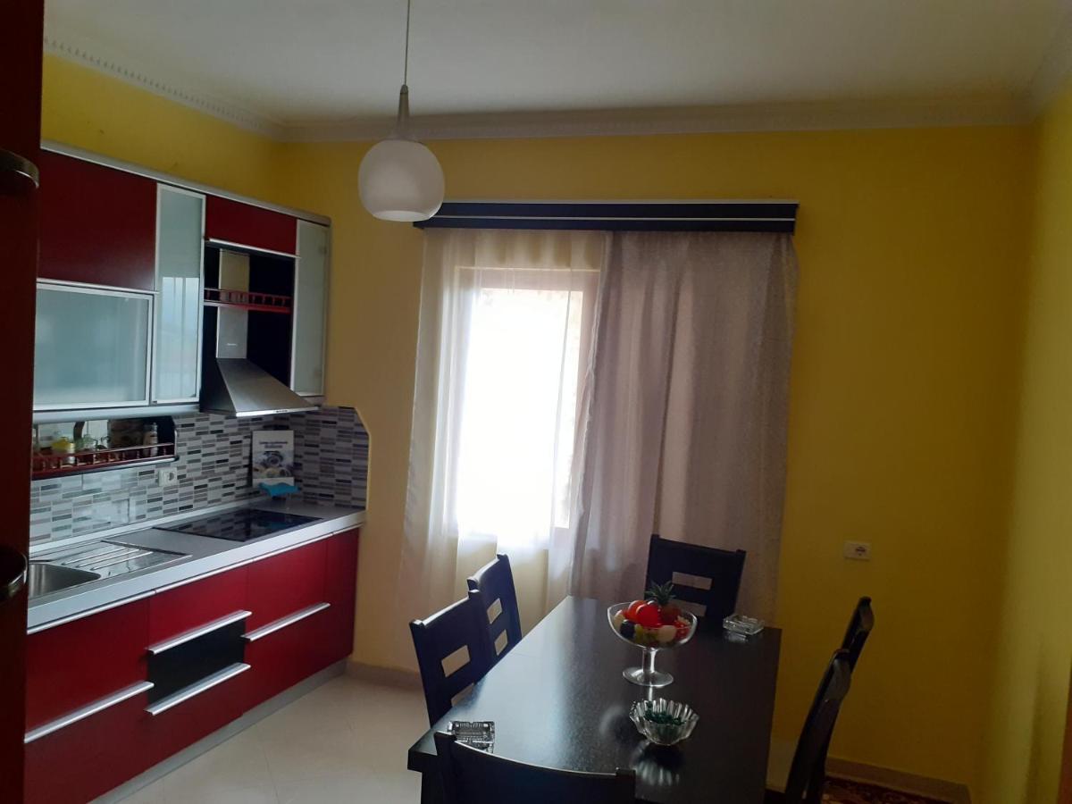 Kanushi House Gjirokastër Eksteriør bilde
